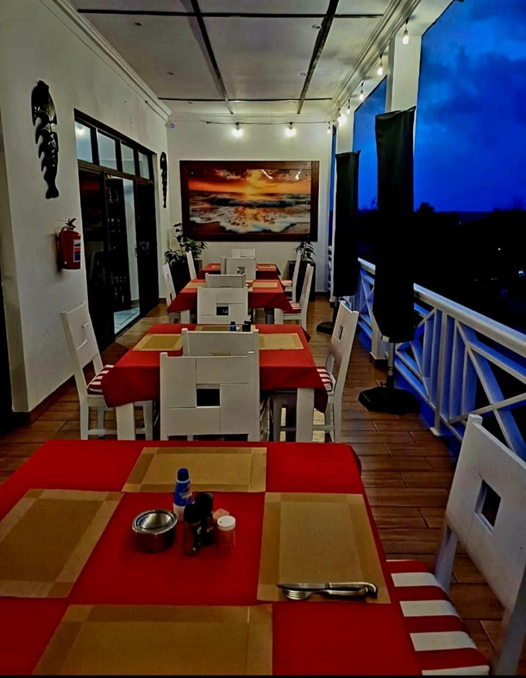 Casa Do Mar Guest House Tofo Exterior photo